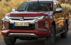 L200 - 4-Türer / Doppelkabine