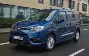 PROACE CITY L1 Medium 5-Sitzer
