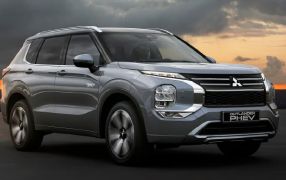 OUTLANDER